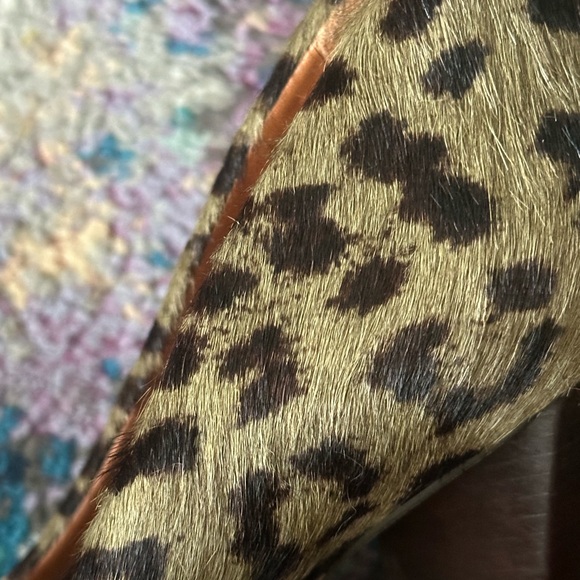 🐆Carrano Leopard Print Fur Heels🐆 - Picture 7 of 9